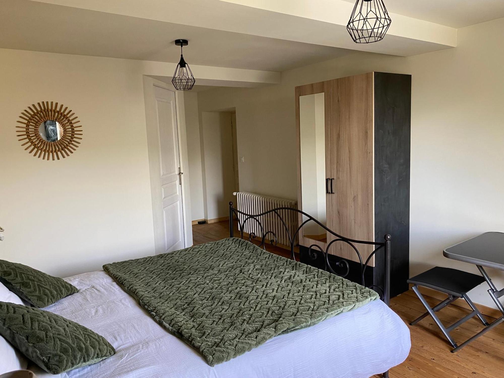 La Pautiere Bed & Breakfast Saint-Sauveur-Lendelin Oda fotoğraf